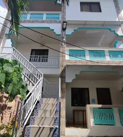 Rosita'S Cottages By The Road โมอัลโบอัล ภายนอก รูปภาพ